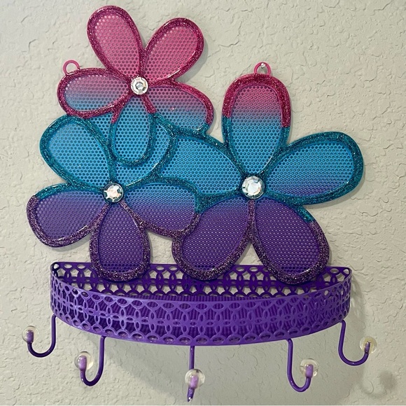 Jewelry Rack Shelf with 5 Hooks Flower on Metal in Pink Purple &‎ Blue - Picture 1 of 3